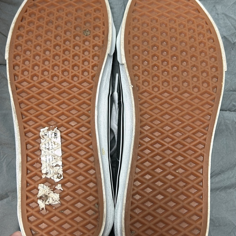 Vans - Picture 4 of 4